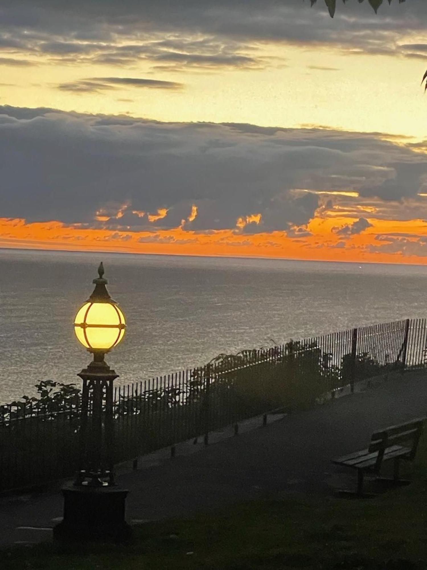 Headland View Boutique B&B Торки Экстерьер фото