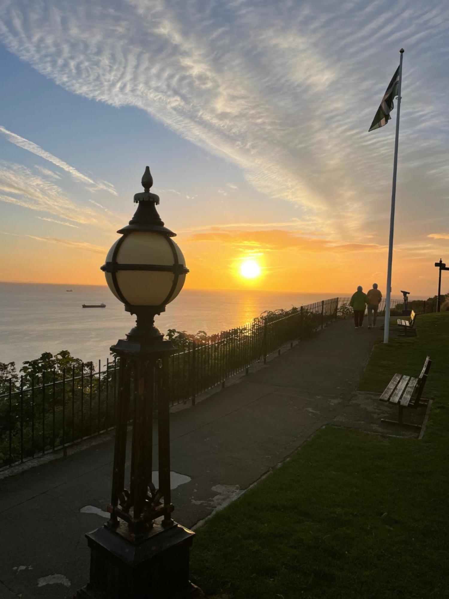 Headland View Boutique B&B Торки Экстерьер фото