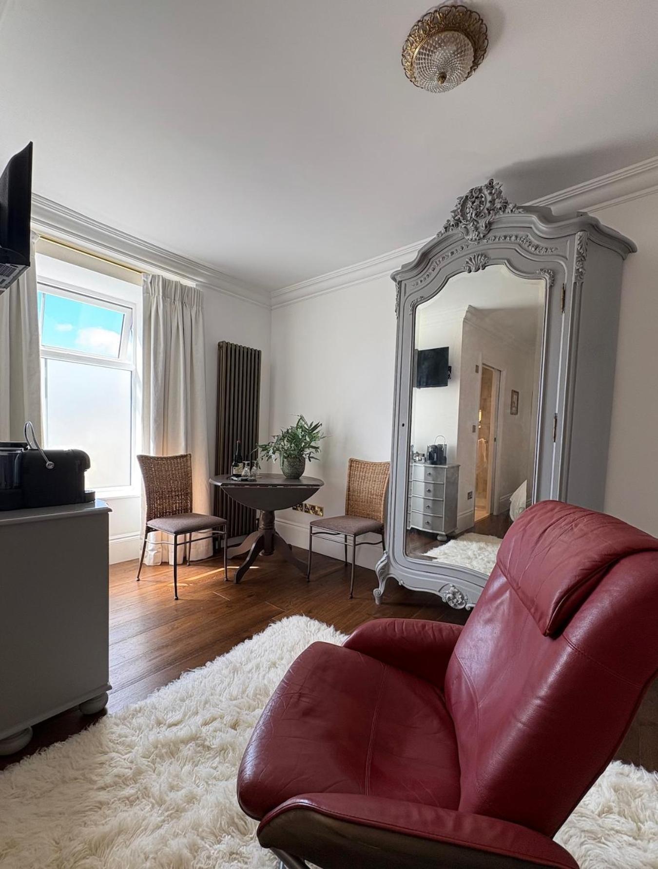 Headland View Boutique B&B Торки Экстерьер фото