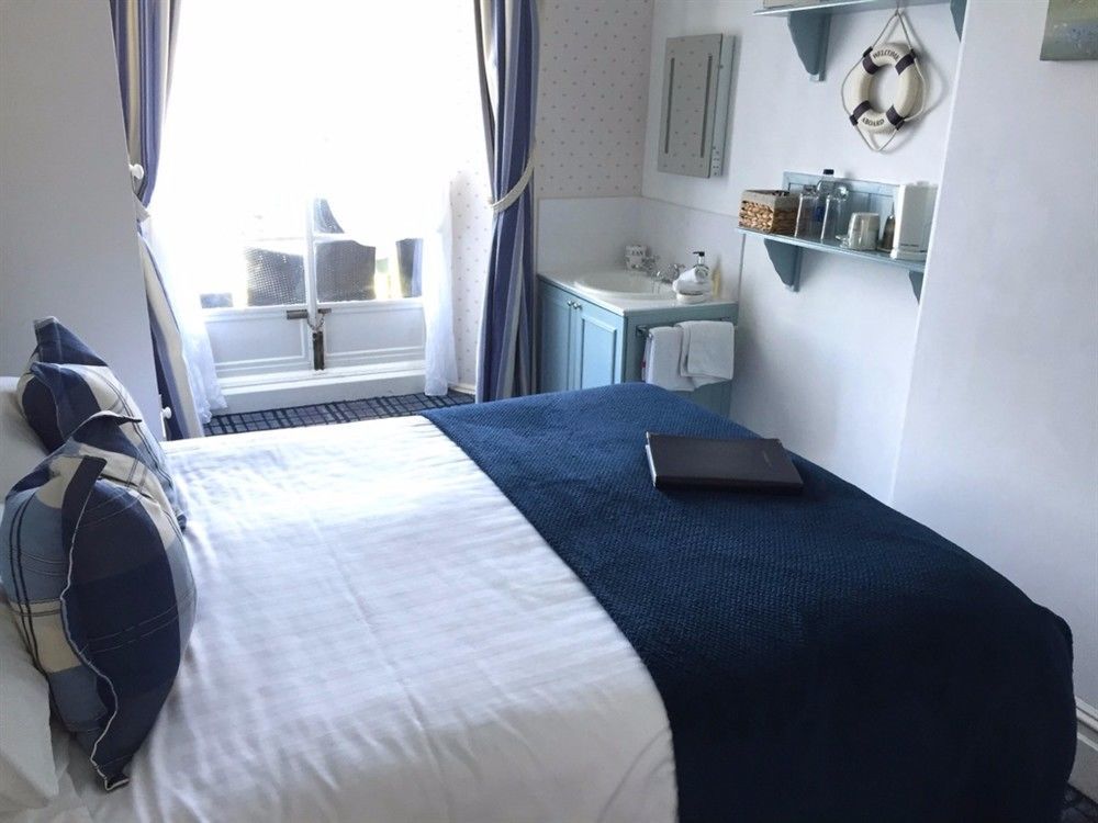 Headland View Boutique B&B Торки Экстерьер фото