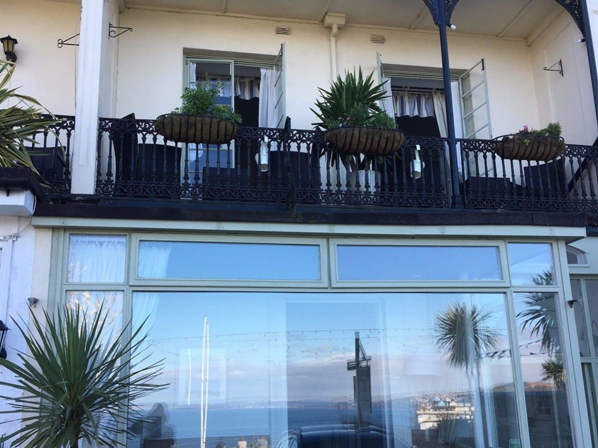 Headland View Boutique B&B Торки Экстерьер фото